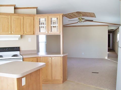 2nd image of 402 E Highway 121 Trlr 565
