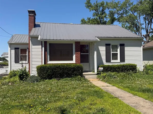 115 Grove St, Anna, IL 62906