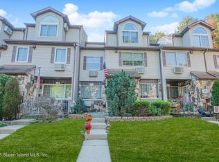 41 Croft Ct, Staten Island, NY