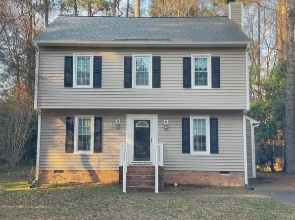 5710 Laurel Trail Rd, Midlothian, VA 23112