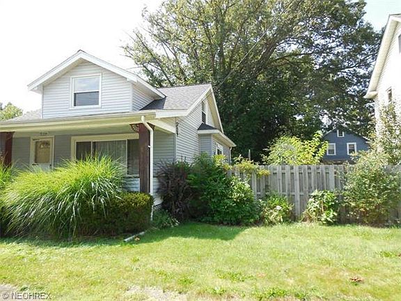 3rd image of 225 Runn St