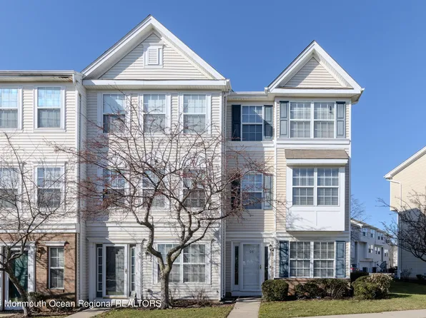 95 Giera Court #67, Sayreville, NJ 08859