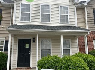 118 Breezeway Ln, Greensboro, NC 27405