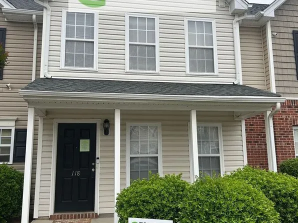 118 Breezeway Ln, Greensboro, NC 27405