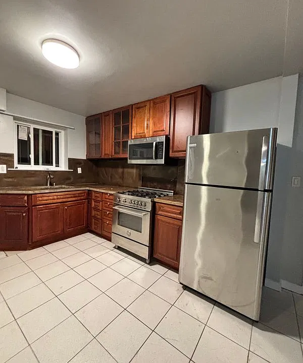 3626 Pratt Ave #2