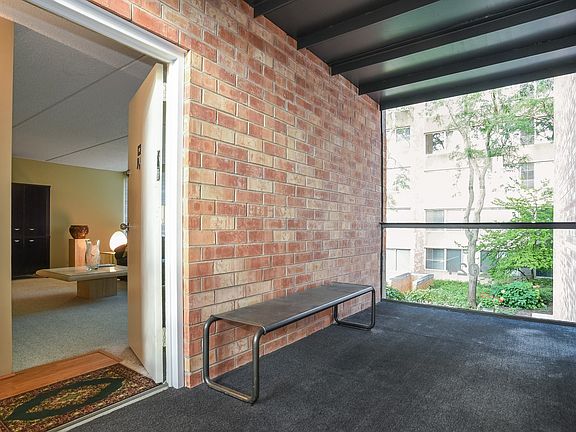 2nd image of 2024 Saint Johns Ave APT 202