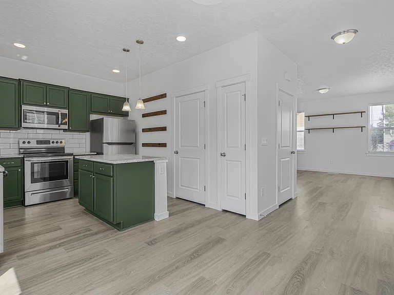5987 S Jessenia Ln — Photo 43