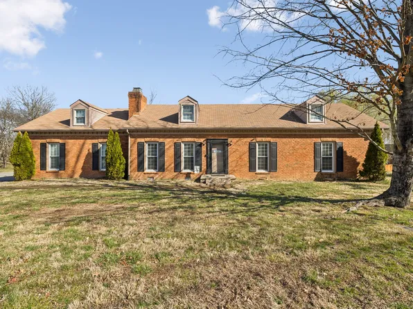 209 Connie Dr, Hendersonville, TN 37075