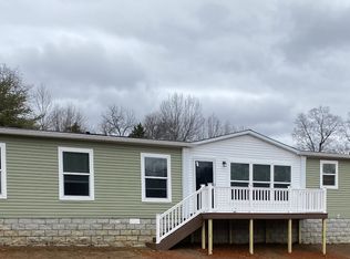 585 Hidden Valley Cir, McMinnville, TN 37110