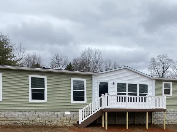 585 Hidden Valley Cir, McMinnville, TN 37110