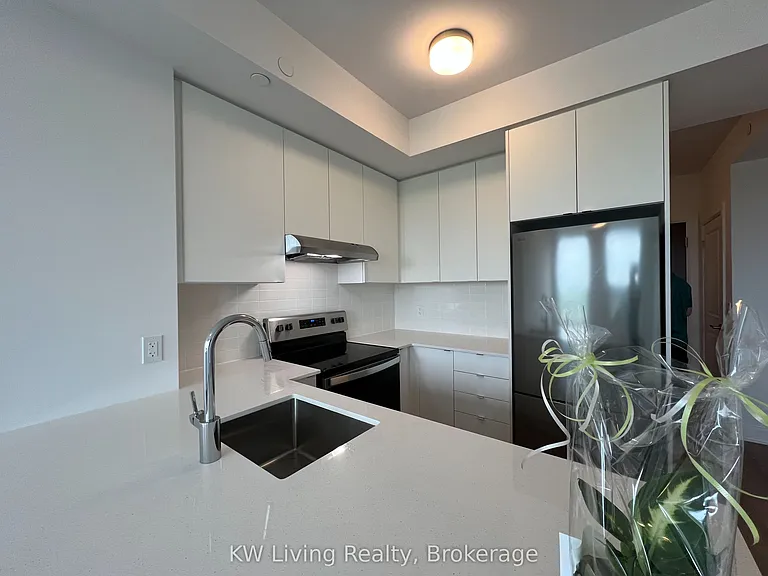 3240 William Coltson Ave #510 — Photo 18