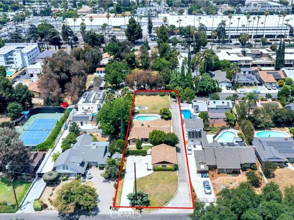 15803 Gault St, Van Nuys, CA 91406