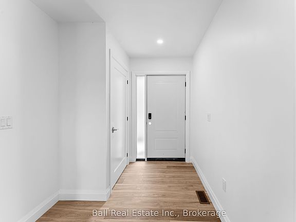 5th image of 319 Boundary Rd