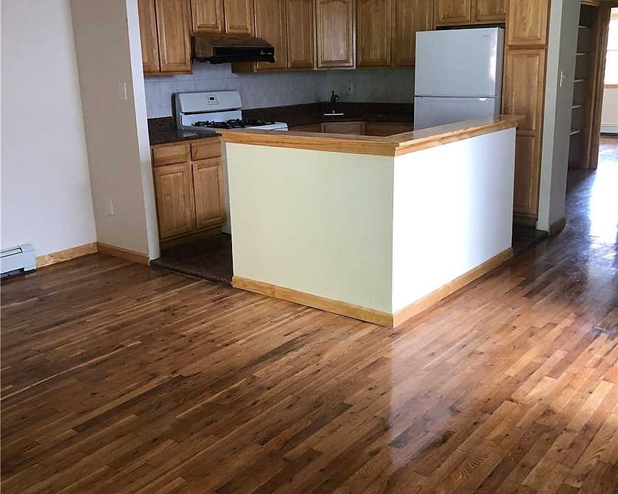 2nd image of 71-47 Parsons Blvd Floor 3