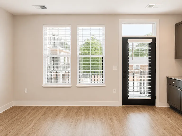 Ogden Apartments — Photo 30