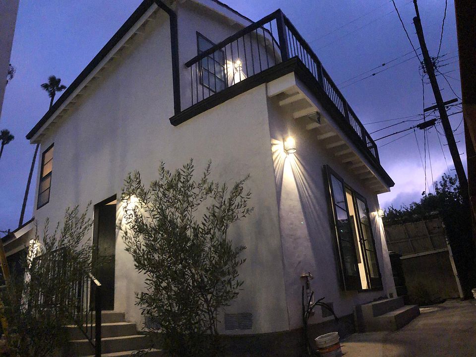 2nd image of 2529 Tilden Ave