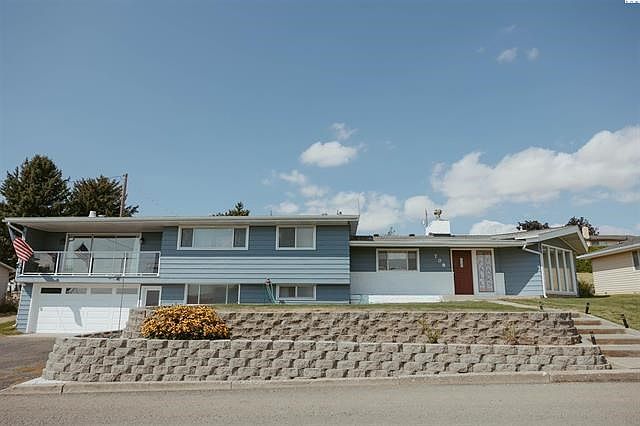 1st image of 708 S Crestview Dr
