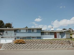 708 S Crestview Dr, Colfax, WA 99111