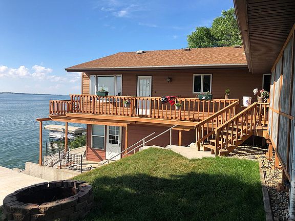 View of Upper and Lower Deck