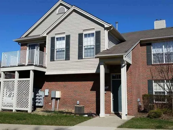 44035 Elm Dr, Sterling Heights, MI 48313