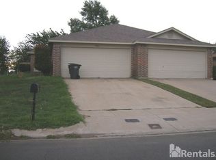 7603 Creekmoor Dr, Fort Worth, TX 76133