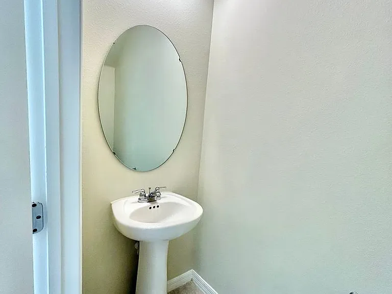 4652 Sparkling Shell Ave — Photo 24