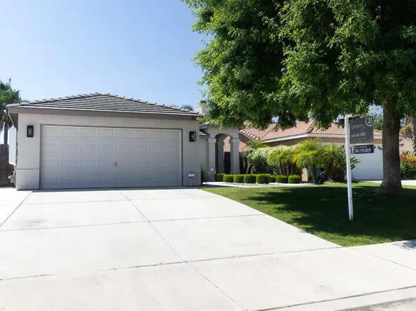 329 W Pilot Ave, Bakersfield, CA 93308