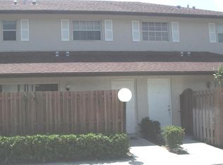 841 Cypress Way E, Palm Springs, FL 33406