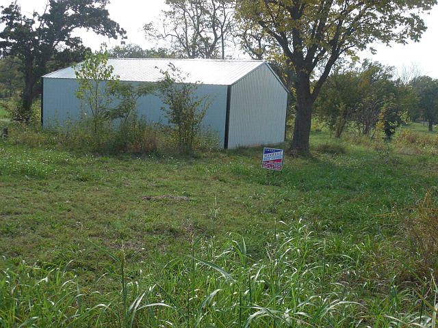 2nd image of 18966 County Road 1542