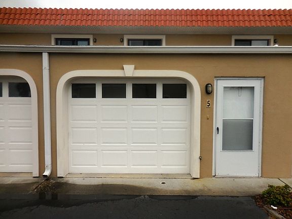 2nd image of 826 A1a Beach Blvd Unit 5