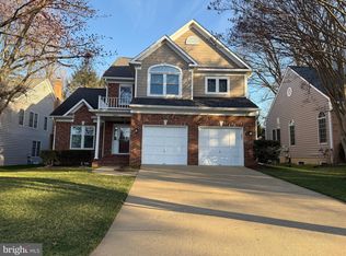 5823 27th St N, Arlington, VA 22207