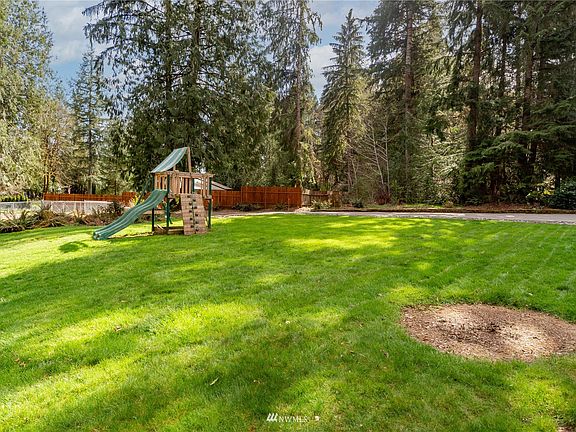 5th image of 2073 NE Old Belfair Hwy