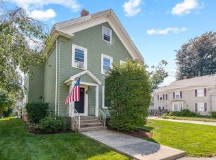23 Green St, Woburn, MA 01801