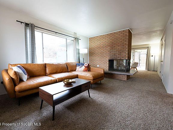 4th image of 206 N Wall Ave