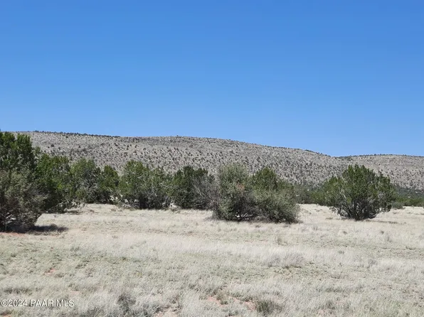 LOT 3657 W Datil Ln, Seligman, AZ 86337