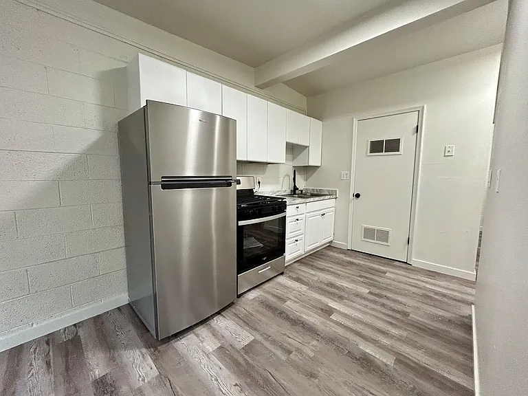 1733 S Richards St — Photo 4