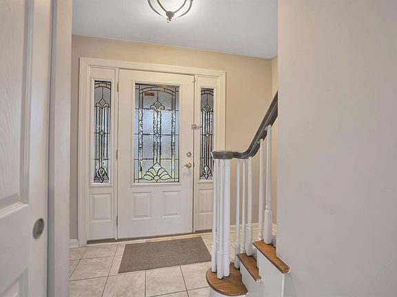 3rd image of 7539 Tiki Dr