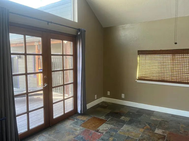 721 Balzar Cir — Photo 11