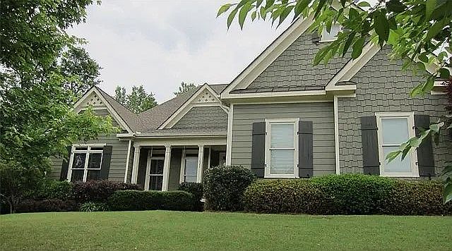 1st image of 1020 Woodberry Dr