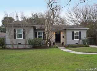 338 Garraty Rd, Terrell Hills, TX 78209