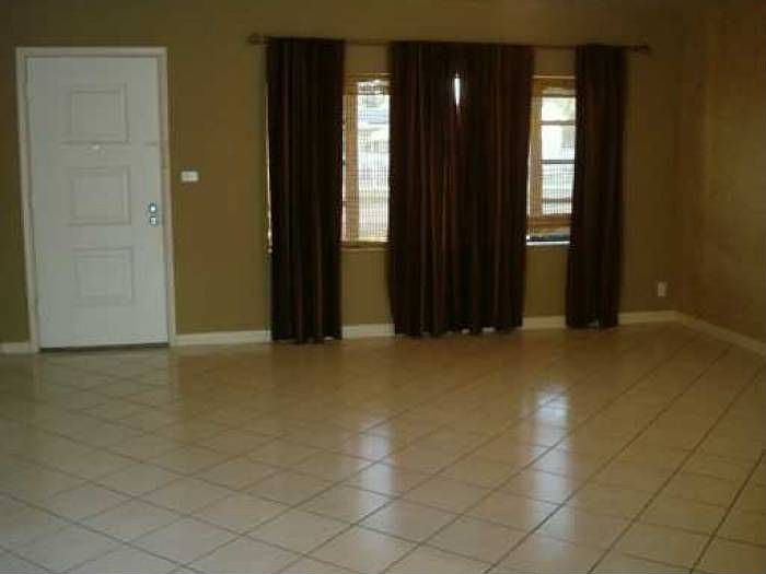 2nd image of 701 NW 179th St
