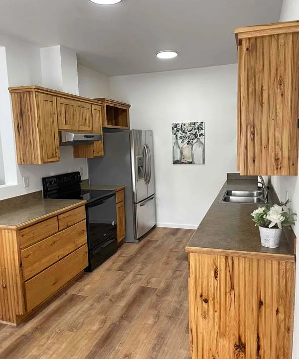 257 S East St #1
