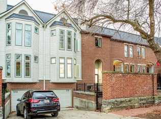 576 E Vermont St, Indianapolis, IN