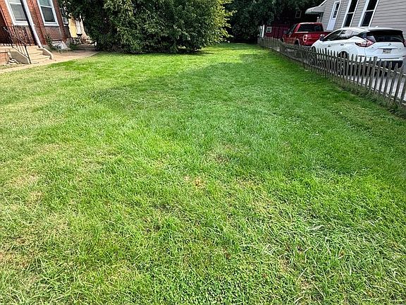 5th image of 7435 Oxford Ave