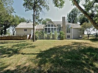 1229 S Lincoln St, Ottawa, KS 66067