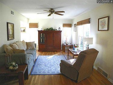 3rd image of 4233 W 227th St