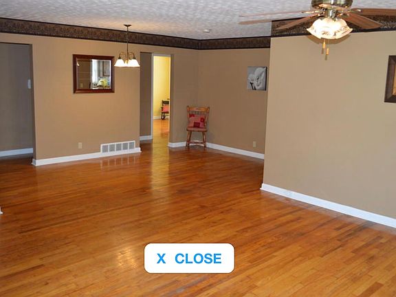 3rd image of 111 Franklin Ave