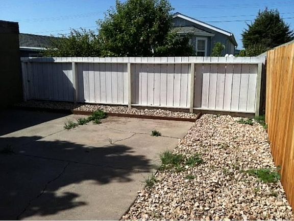 5th image of 2349 Andrade Ave