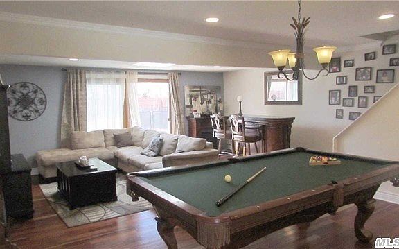 5th image of 28 Boxwood Ln