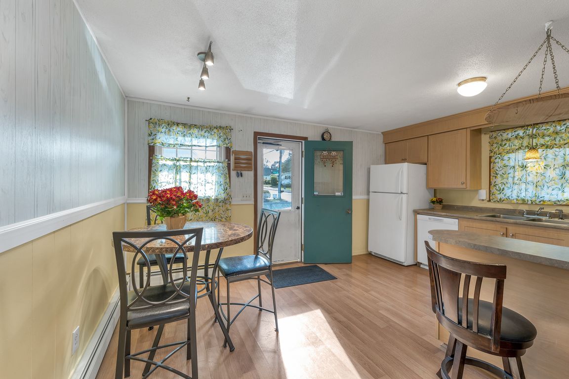 next background image